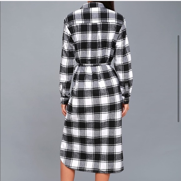 Lulus Flannel Midi NWOT - Picture 2 of 5